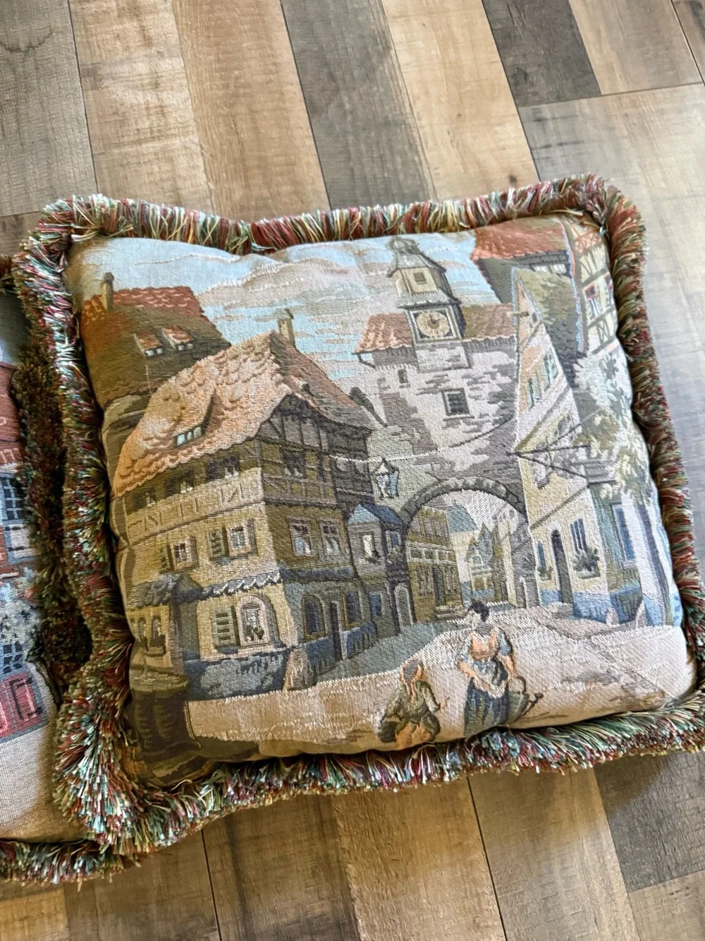 Vintage preowned woven